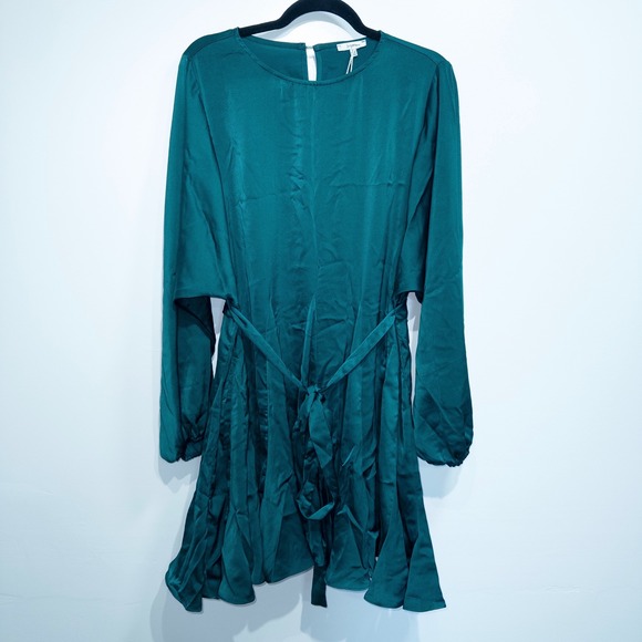 Jodifl Teal Green Tie Waist Swing Skirt Dress Size Medium NWT - Picture 1 of 8